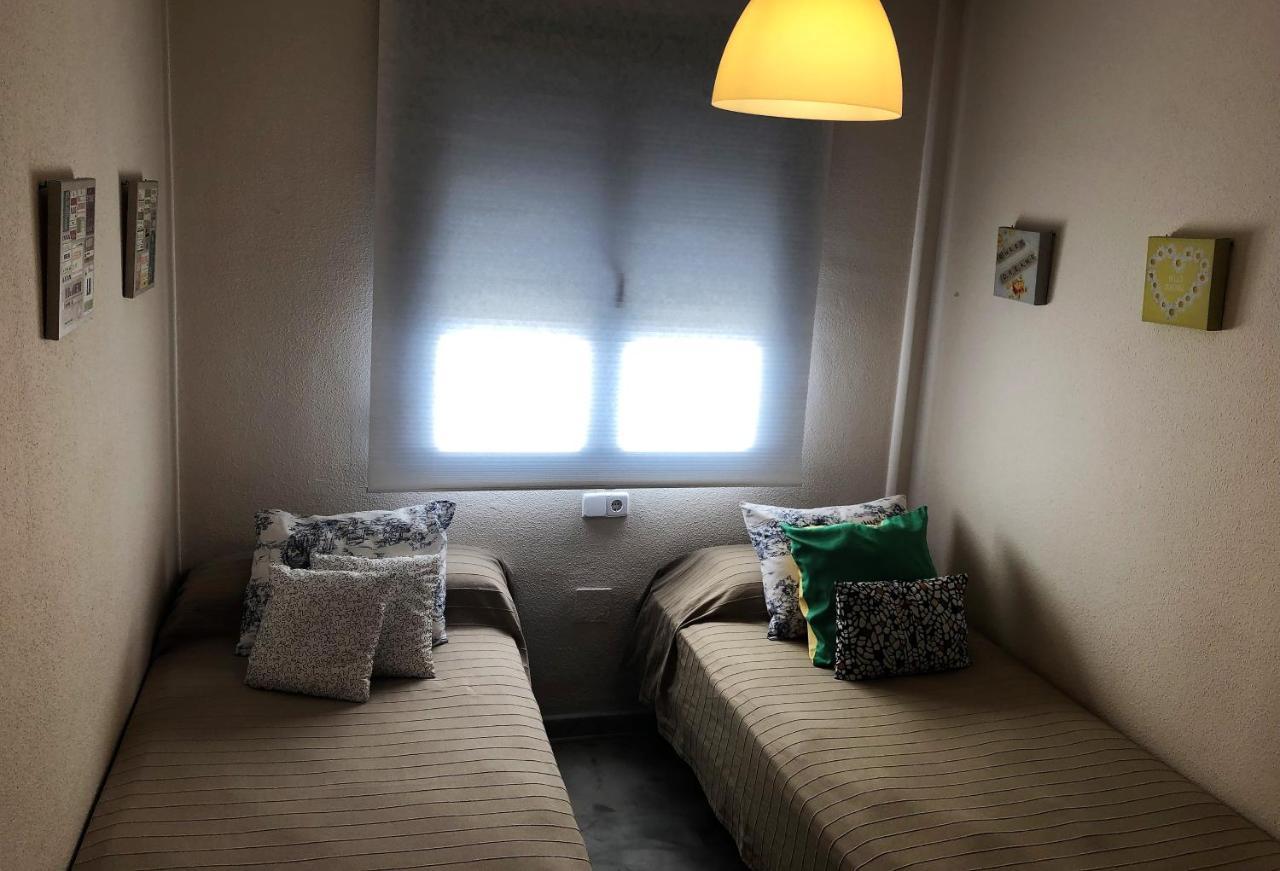 Luz Blanca-Wifi-Beach-Parking 马拉加 外观 照片